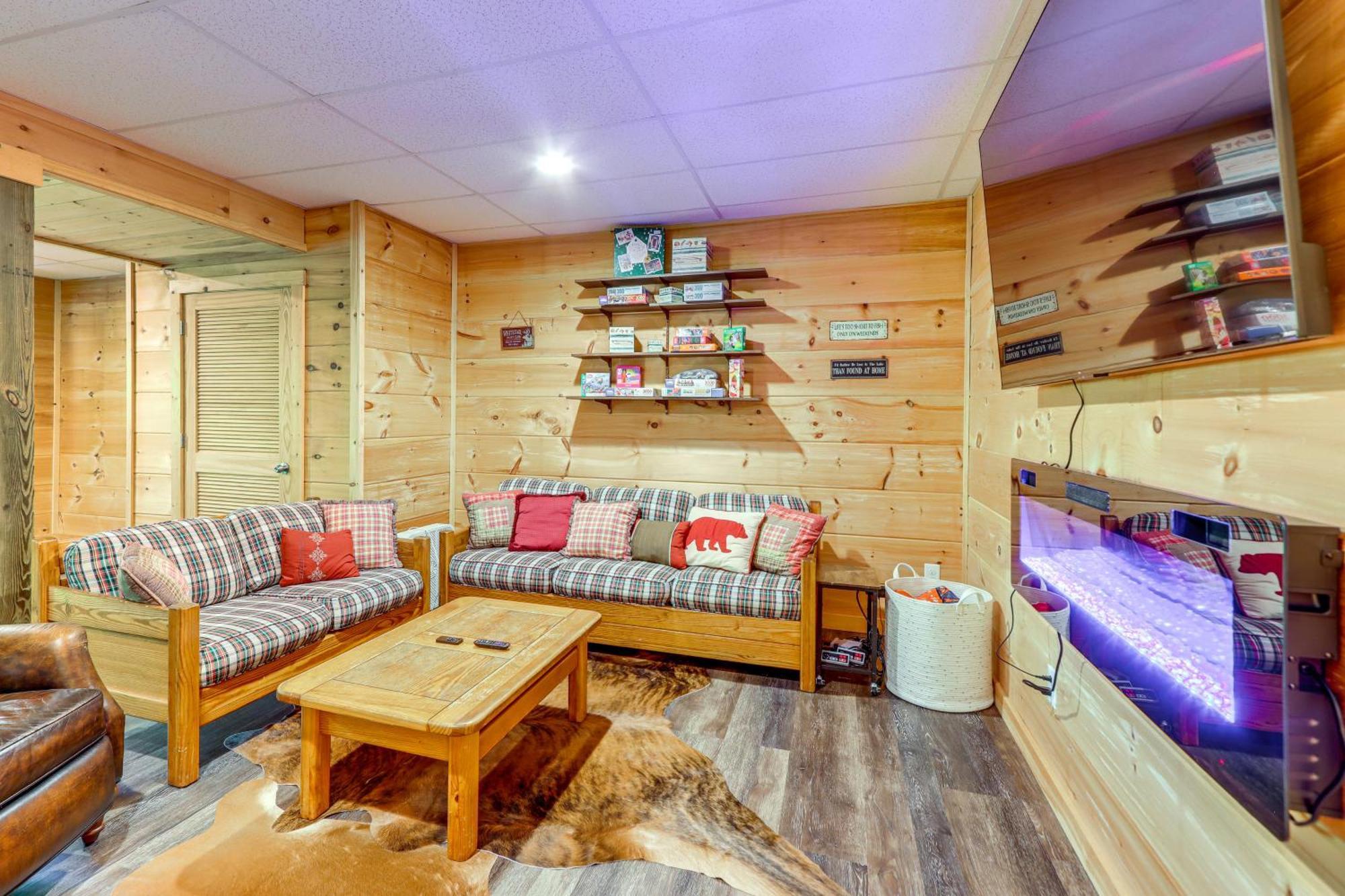 Lakeside Cabin Game Room, Dock, Orchard, Wineries Ellijay Eksteriør billede