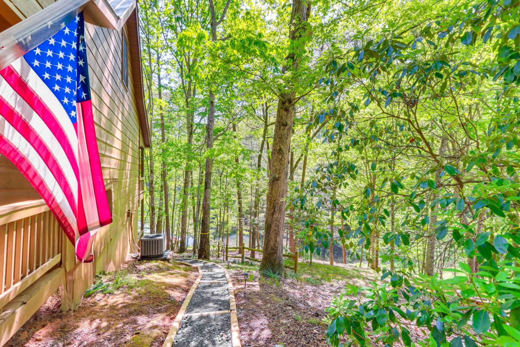 Lakeside Cabin Game Room, Dock, Orchard, Wineries Ellijay Eksteriør billede